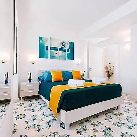 Eris: A Picco Sul Mare Con Piscina E 5* Amalfi